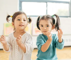 toddlers dancing